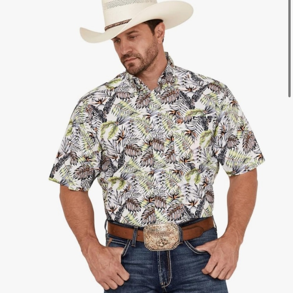 ARIAT Men's Blaine Floral Print Short Sleeve Button Down Western style Medium